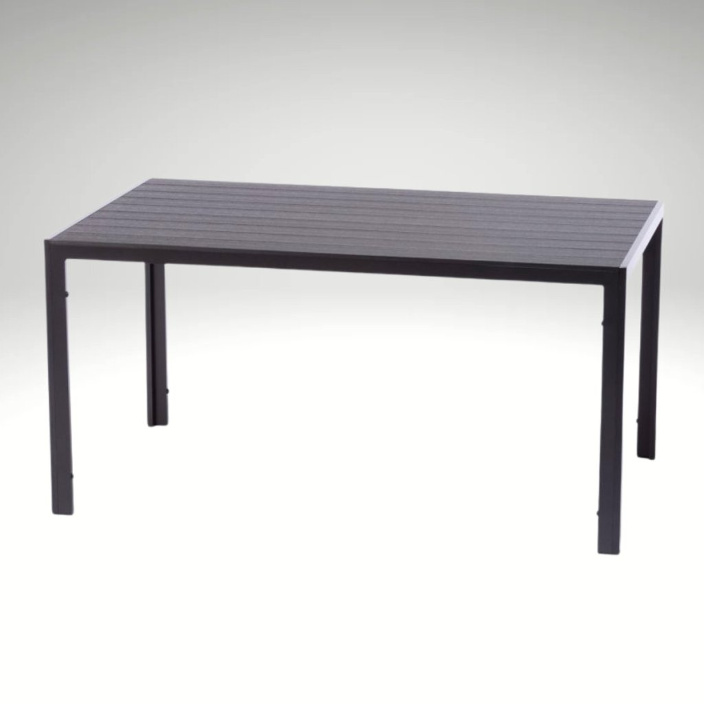 Zahradní stůl, který odolá času i počasí – jak vybrat ten pravý