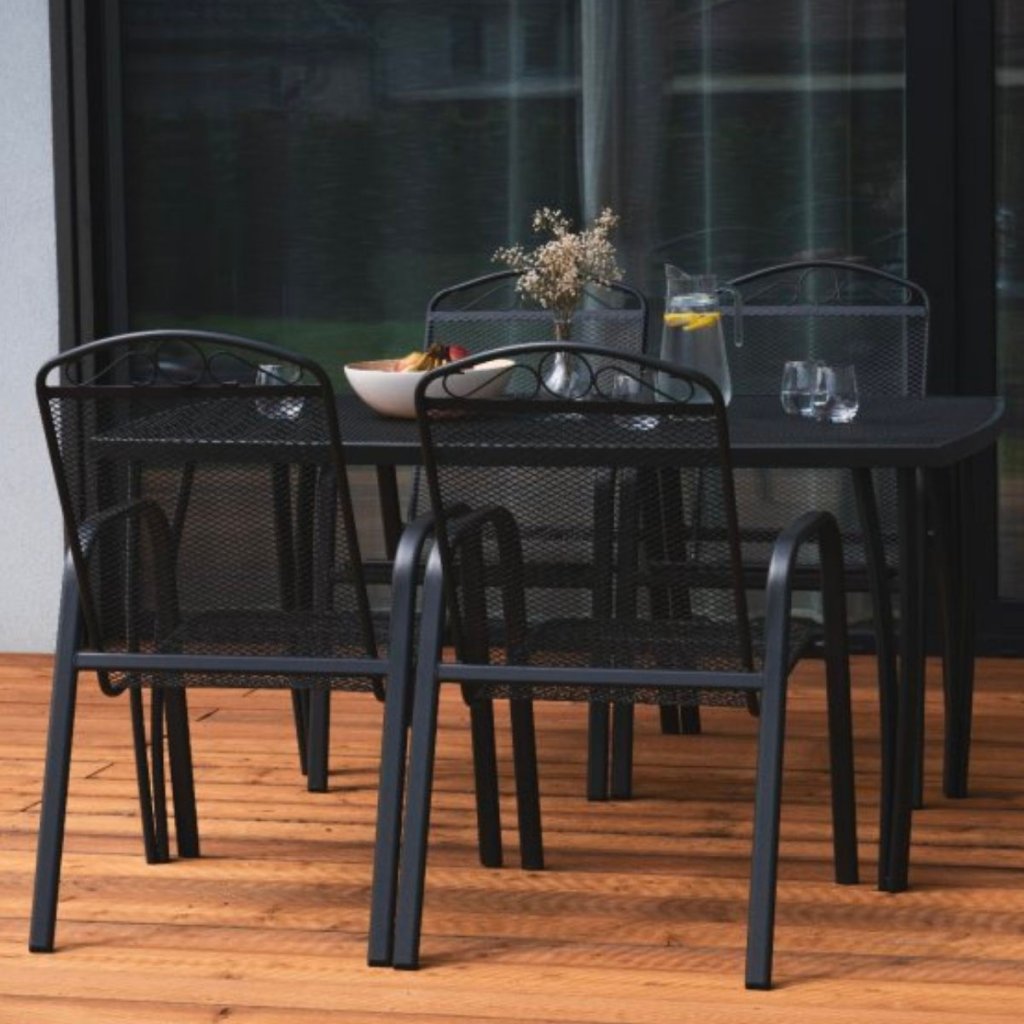 Jak vybrat jídelní set: ideální stůl a židle podle počtu osob, materiálu a stylu