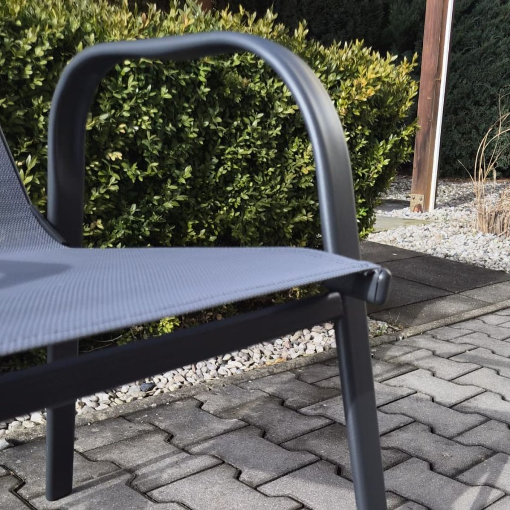 Stohovatelná zahradní židle černá TK2060-4